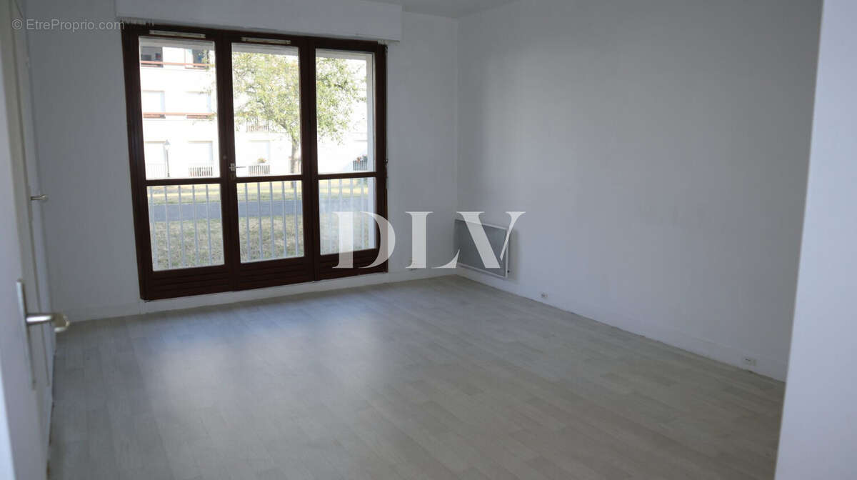Appartement 32 m² à Avon  - photo 2
