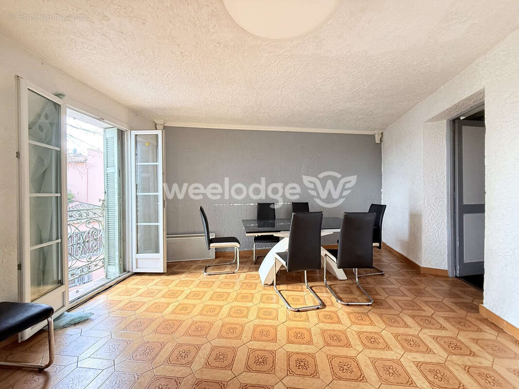 Appartement à FREJUS