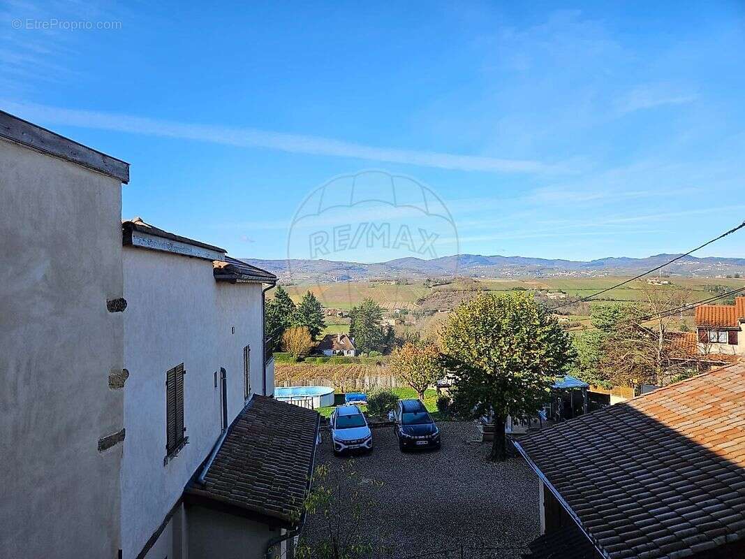 Appartement à POMMIERS