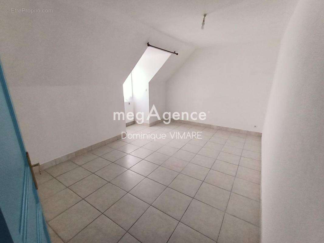 Maison à BEAUMONT-SUR-SARTHE