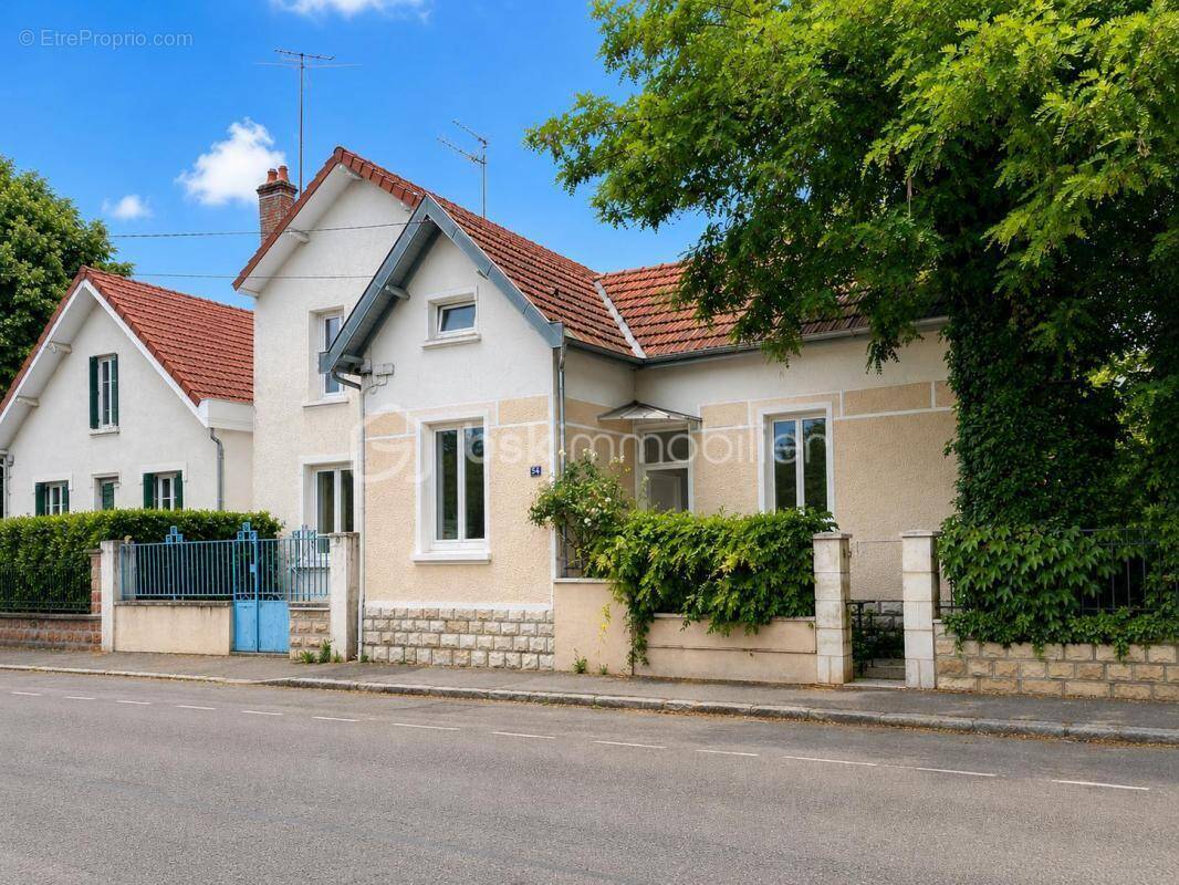 Maison à DIJON