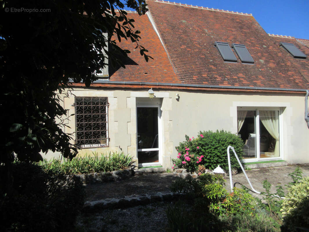 Maison à SACIERGES-SAINT-MARTIN