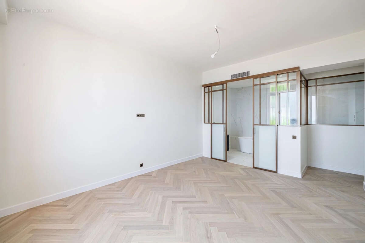 Appartement à BEAULIEU-SUR-MER