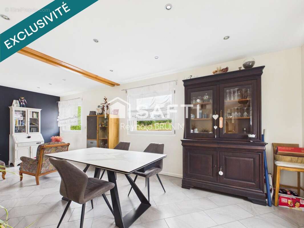 Maison 143 m² à Bellefontaine  - photo 6