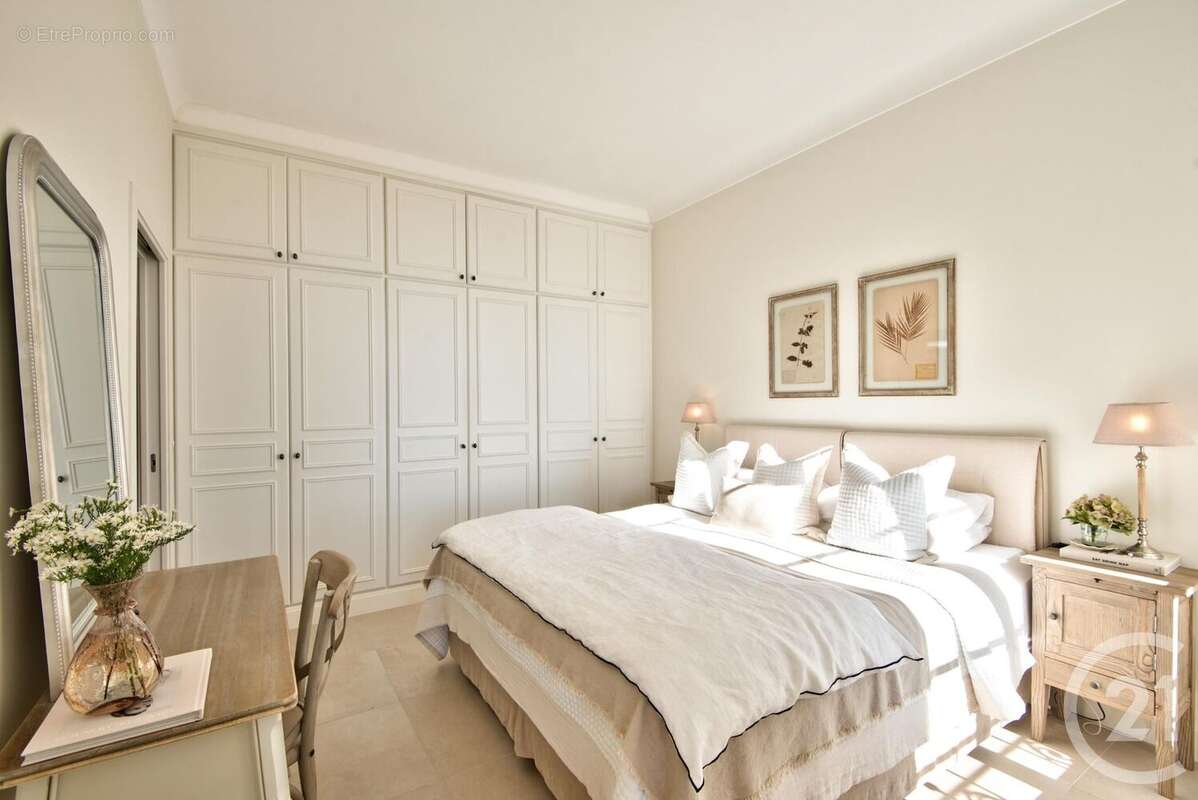 Appartement à VILLEFRANCHE-SUR-MER