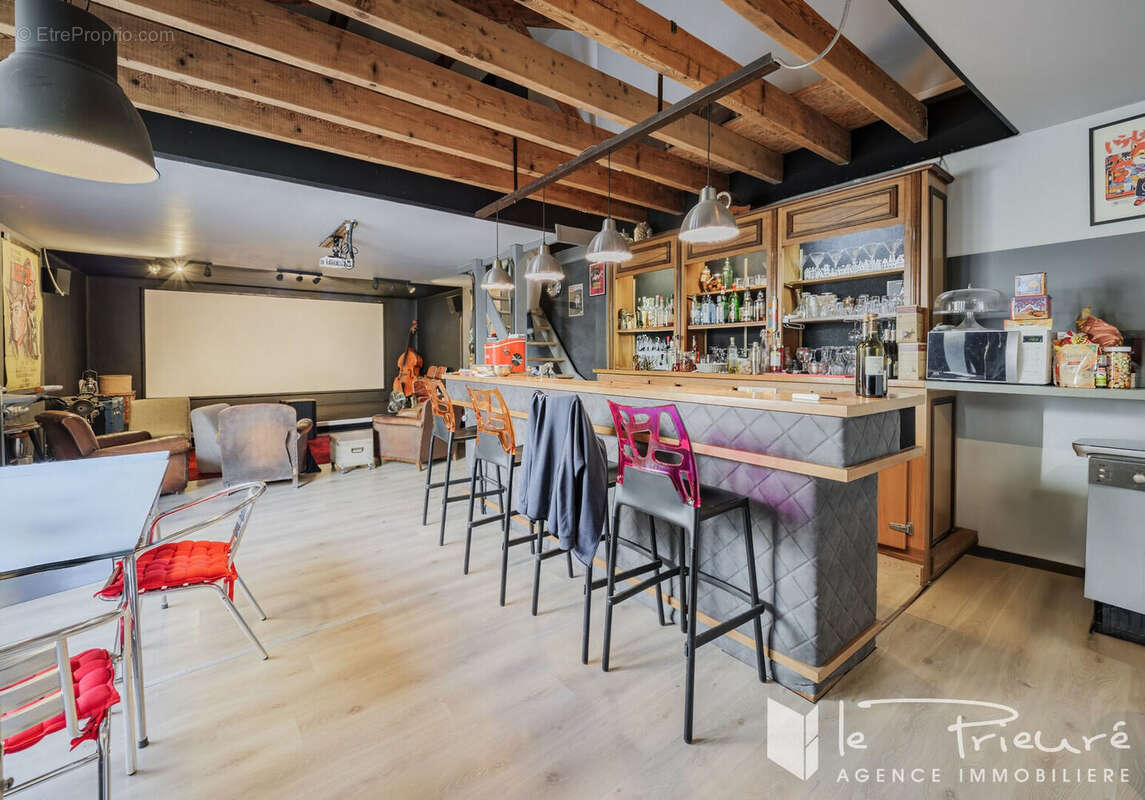 Appartement à SAINT-JUERY