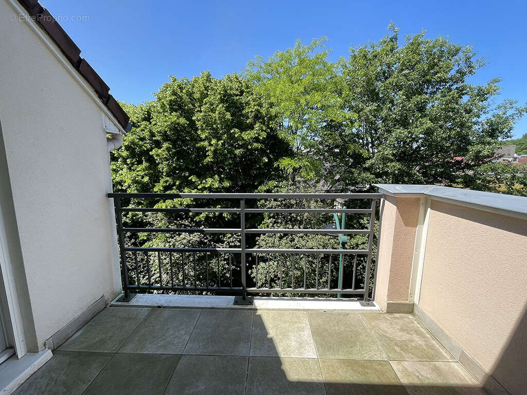 Appartement à TAVERNY