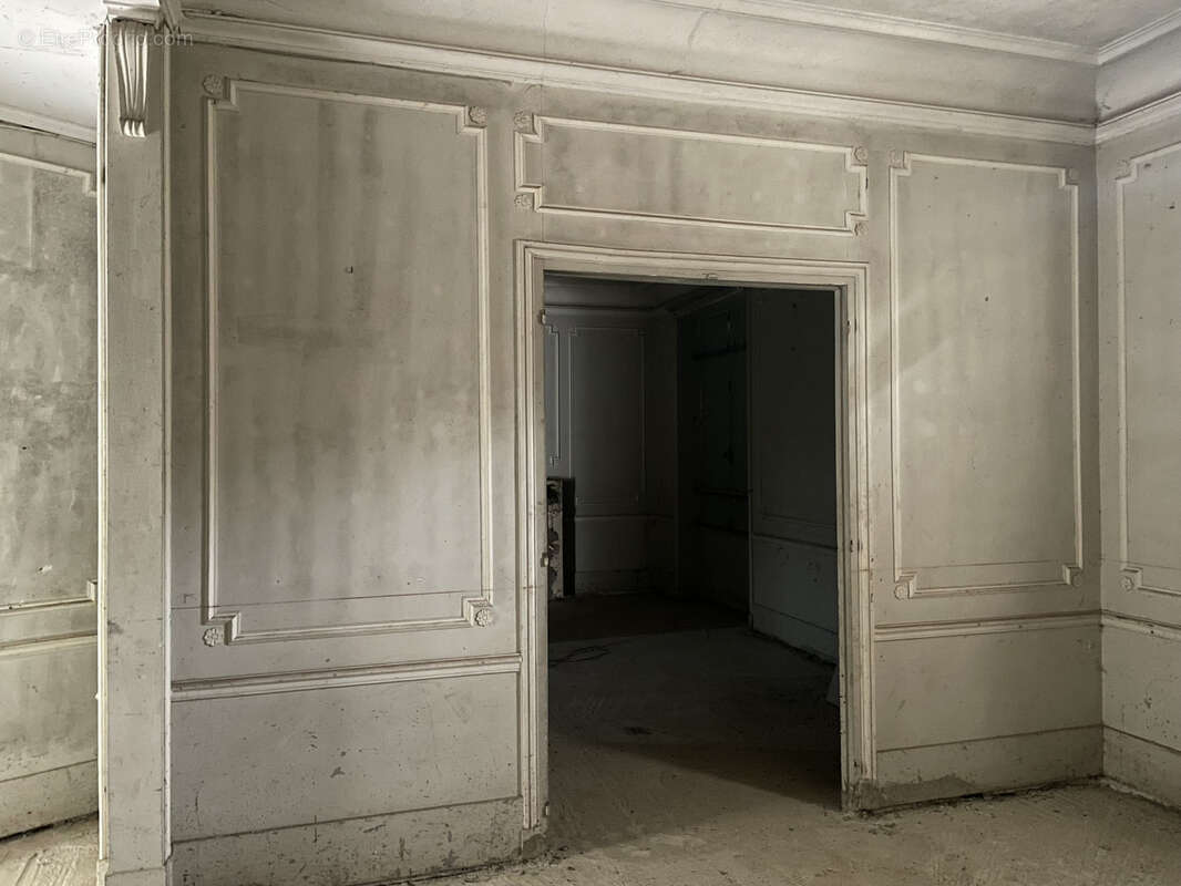 Maison à CHAMPROND-EN-GATINE