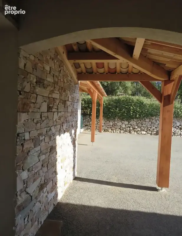ROQUEBRUNE-SUR-ARGENS - Propriété d'exception 400m² - 4 appartements - 1,2ha - photo 7