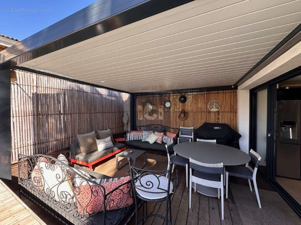 Appartement à GRIMAUD