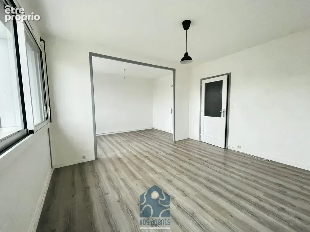Appartement 3 pièces avec cave et garage - photo 2