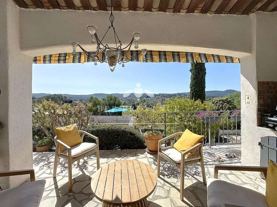 Maison à CARCES