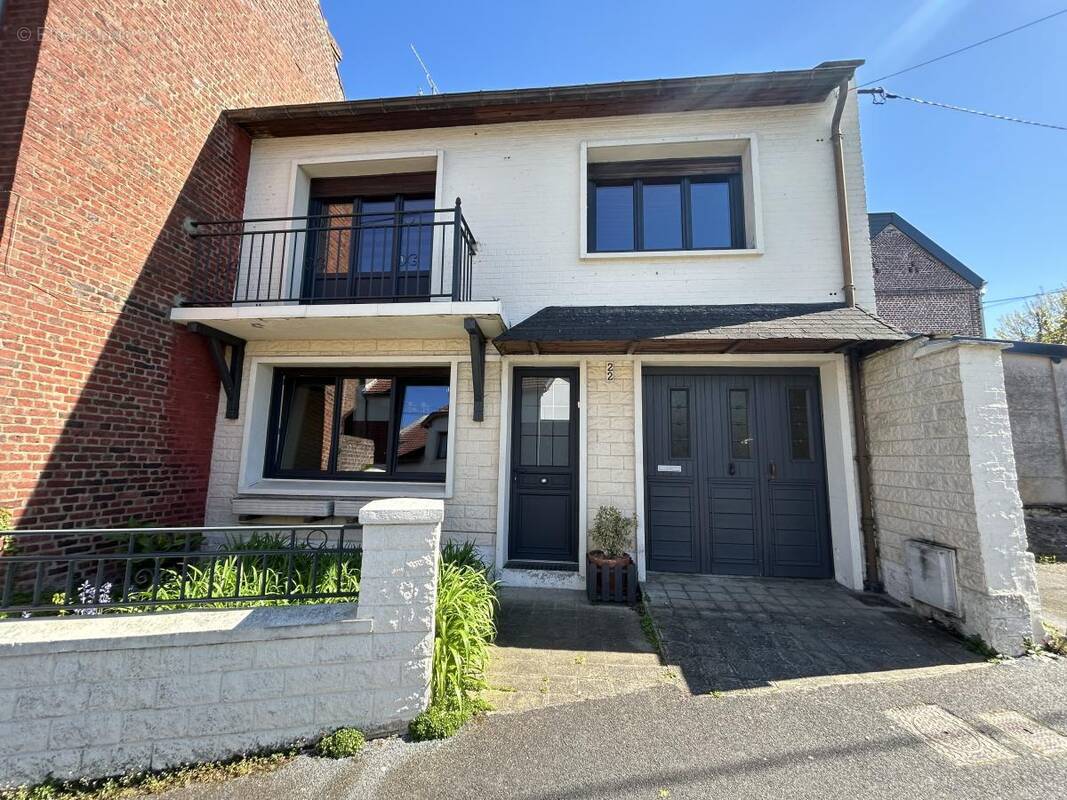 Maison 124 m² à Cambrai  - photo 1