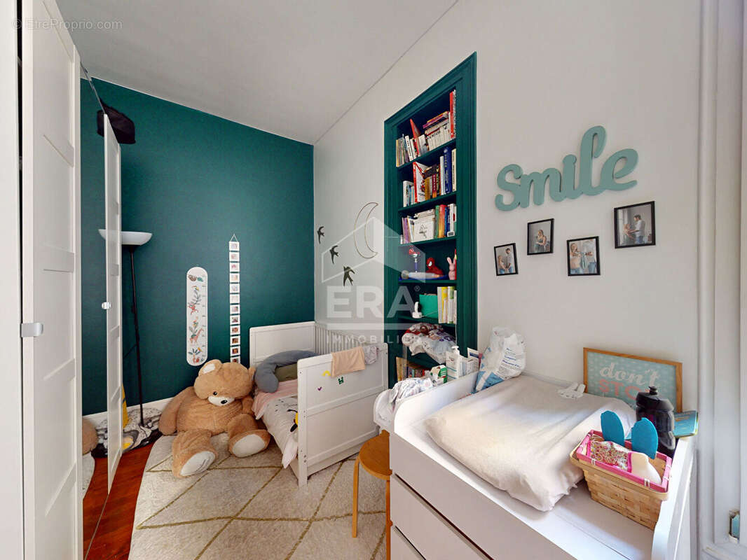 Appartement à PARIS-15E