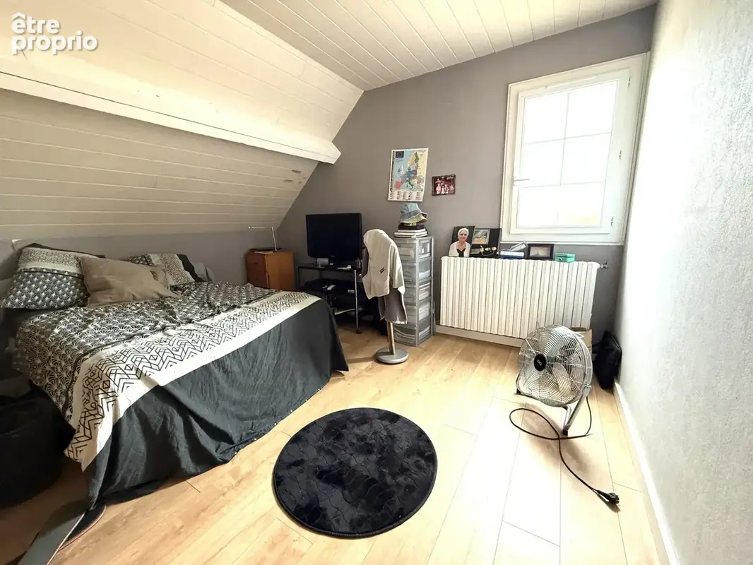 Maison 5 pièces sur sous-sol + Hangar et annexe - Vert-en-Drouais - photo 8