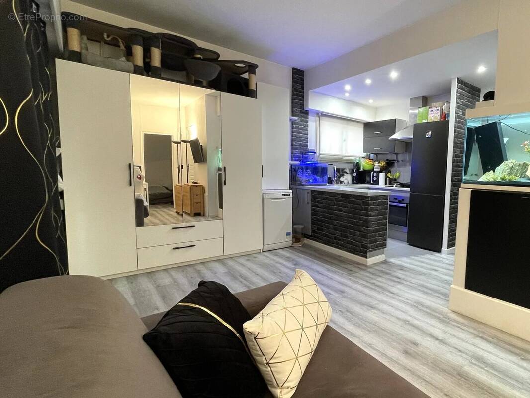 Appartement à LE CANNET