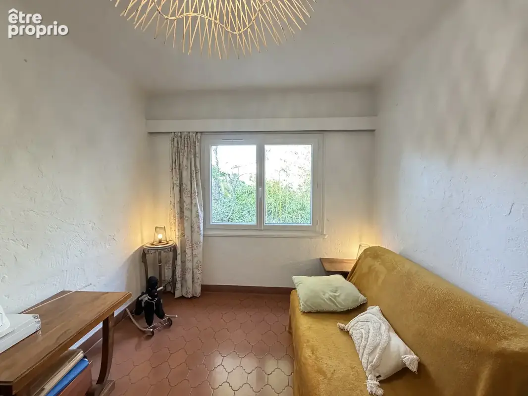 Maison 7 pieces - colle sur loup - photo 6