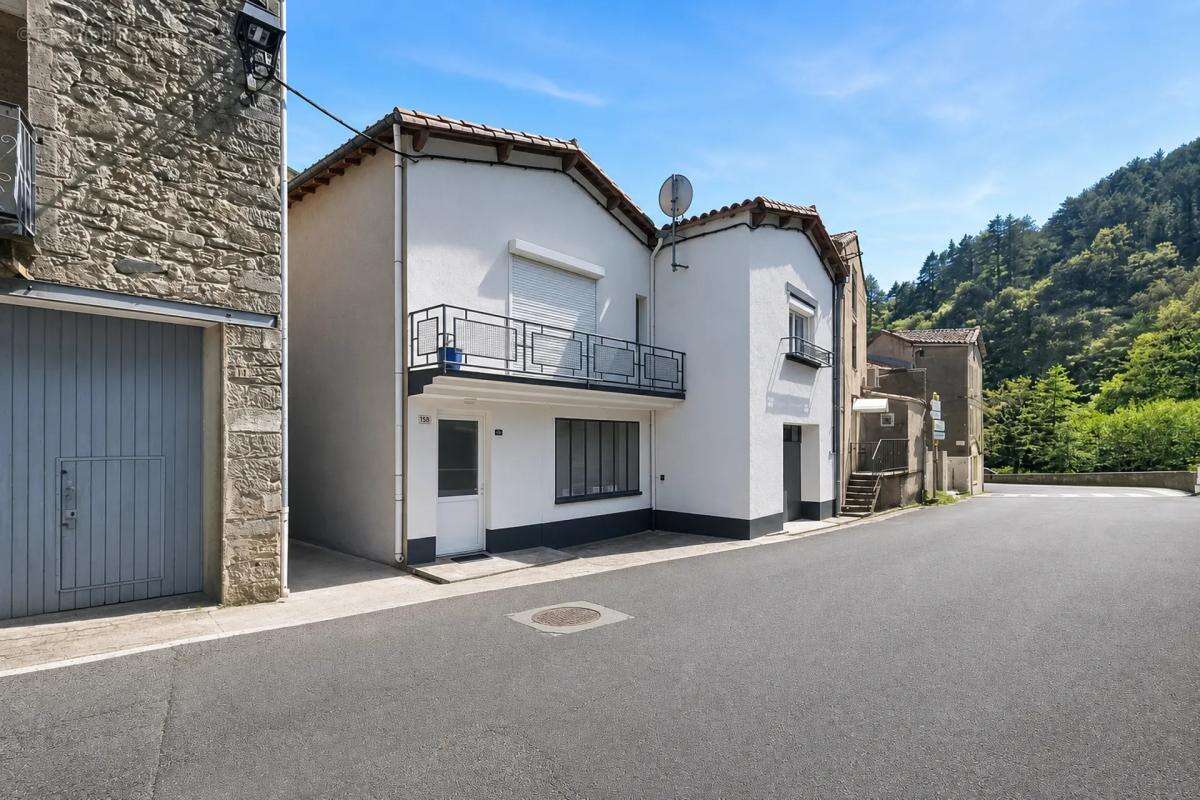 Maison à AVENE