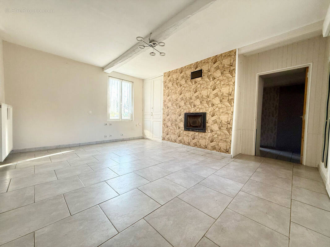 Photo 1 - Maison à LIGNIERES