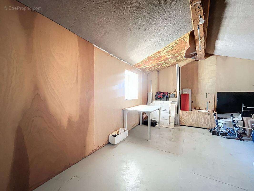 Appartement à CONDRIEU