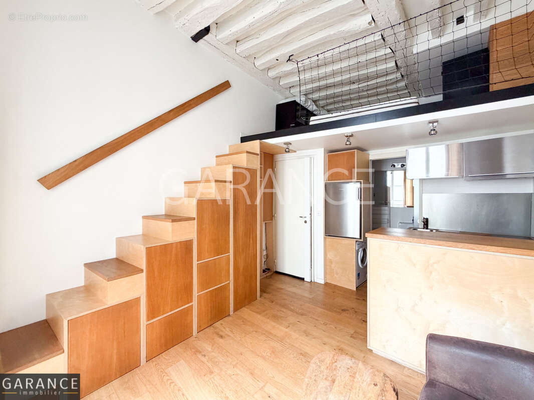 Appartement à PARIS-6E