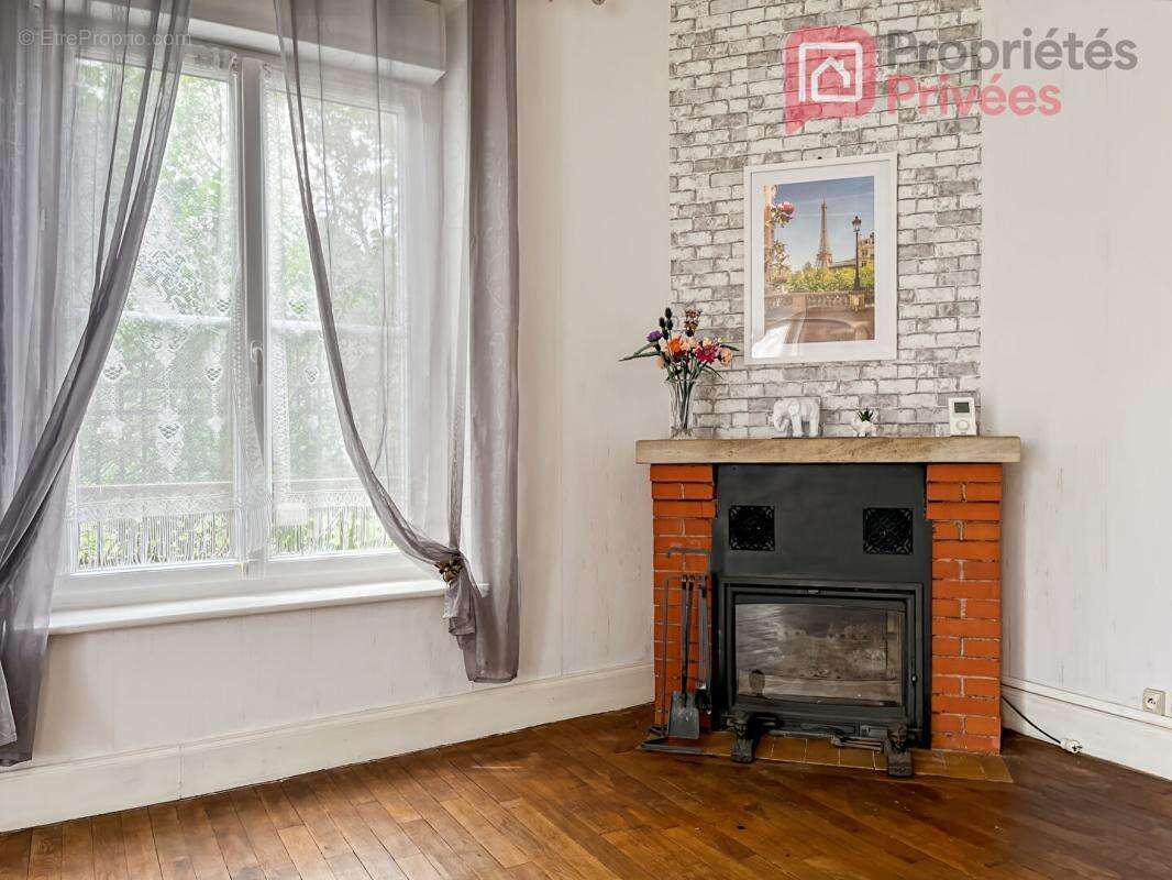54200 Dommartin Les Toul, Maison de Maître 173m2/4CH/Garage sur 1729m² de terrain clos 495000HAI - photo 9