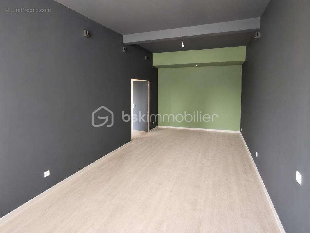Appartement de 124 m2 Centre Ville à rénover - photo 4