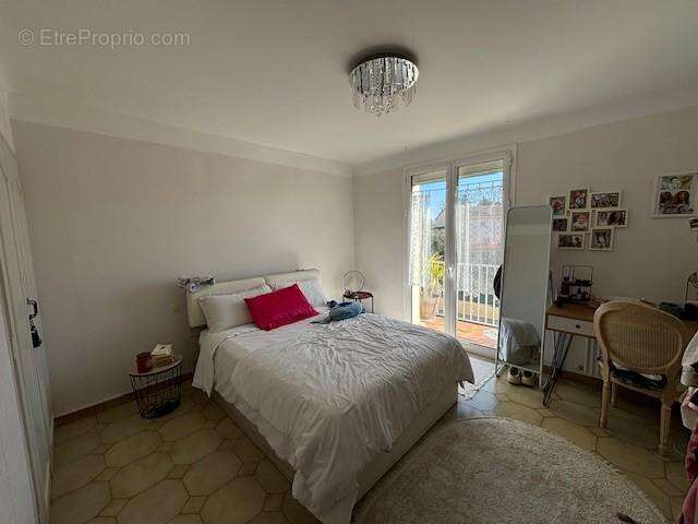   - Maison à TOULOUGES