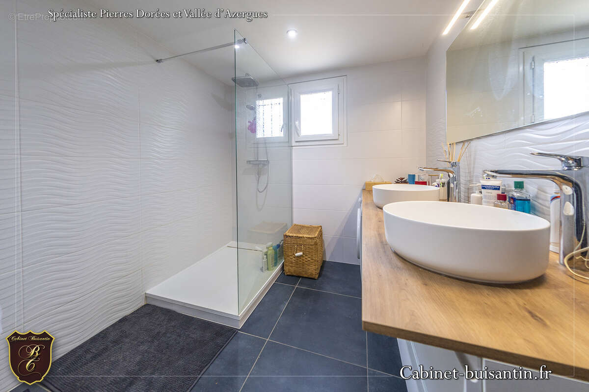 Maison à LE BOIS-D&#039;OINGT