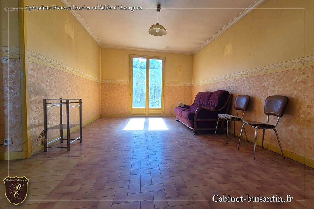 Maison à CHAMELET