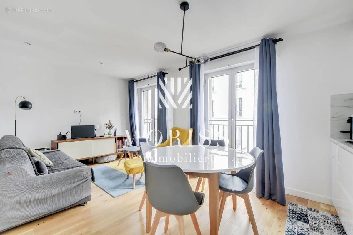 Appartement à PARIS-17E