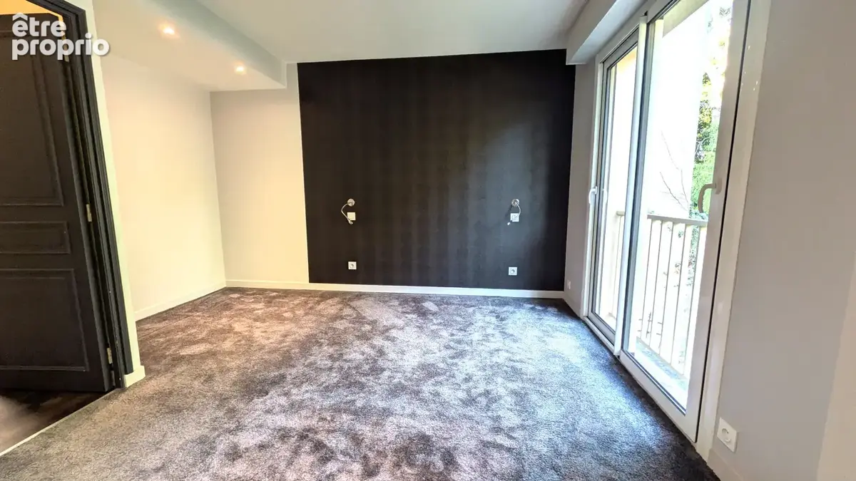 Achat-vente laval appartement  de 180 m² quartier gare - centre ville - photo 10