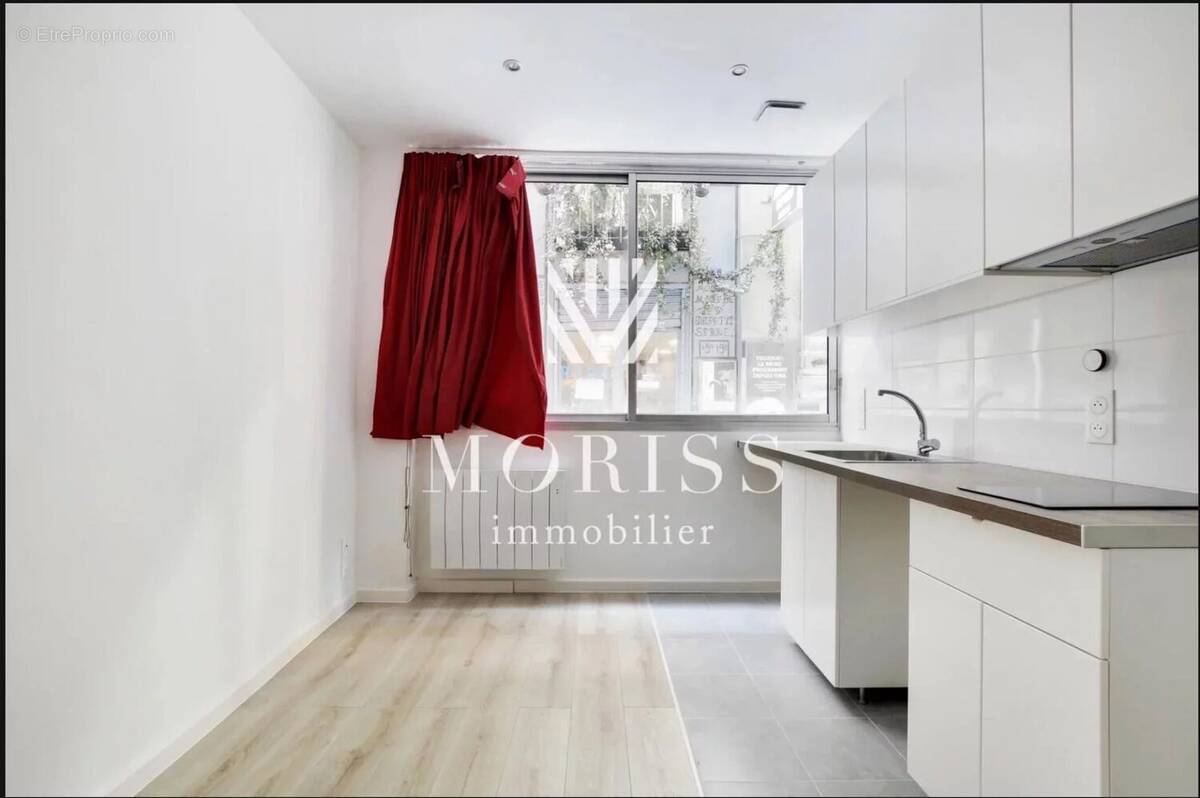 Appartement à PARIS-2E