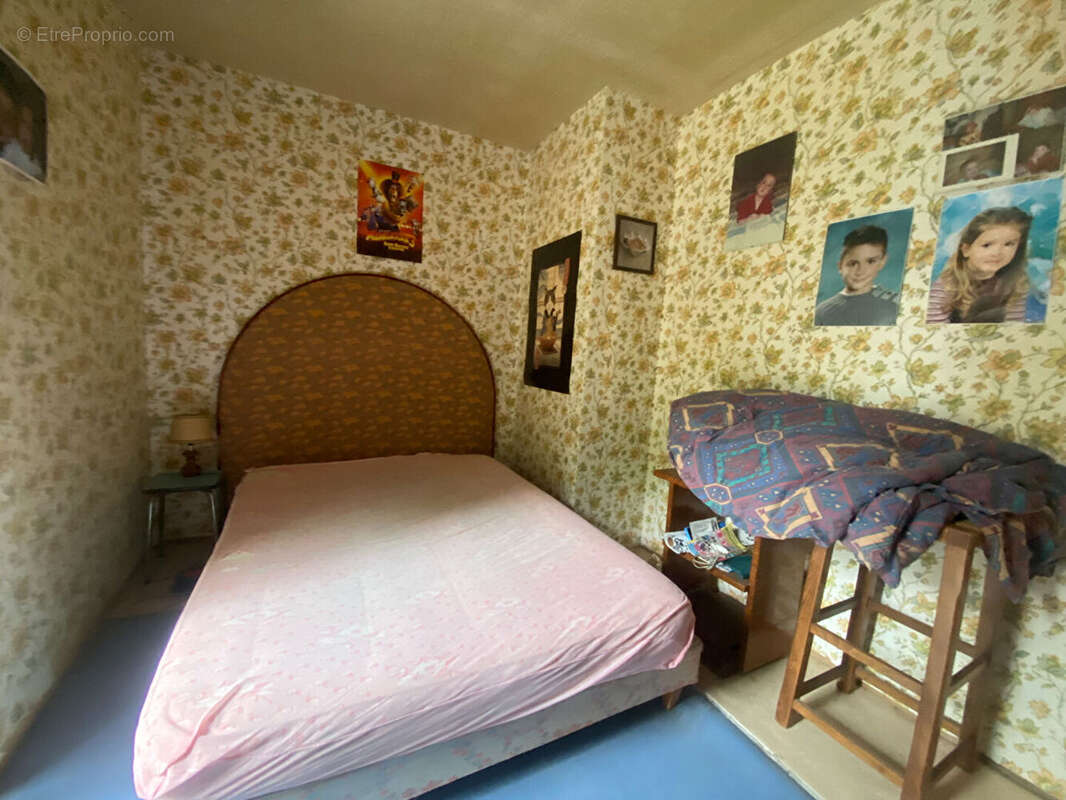 Maison à SAVIGNY-SOUS-FAYE