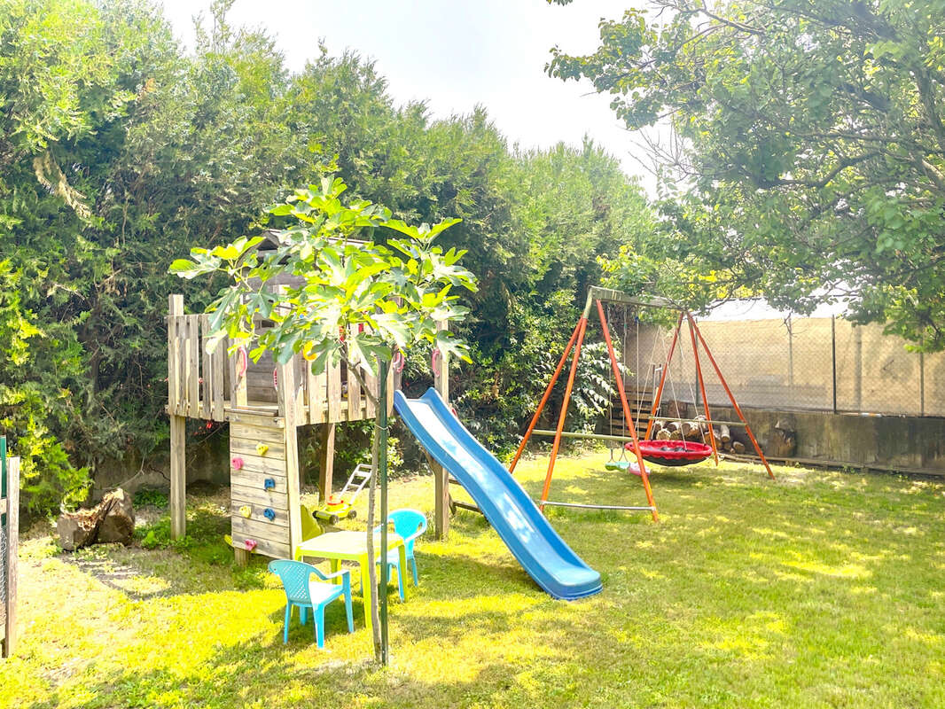 Maison à SAINT-GENIES-DE-MALGOIRES