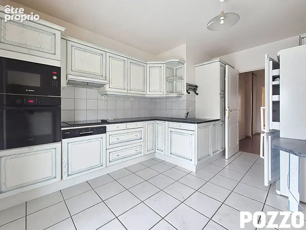 Appartement Caen 5 pièce(s) 95 m2 - BALCON - ASCENSEUR - 2 GARAGES - CAVE - photo 4