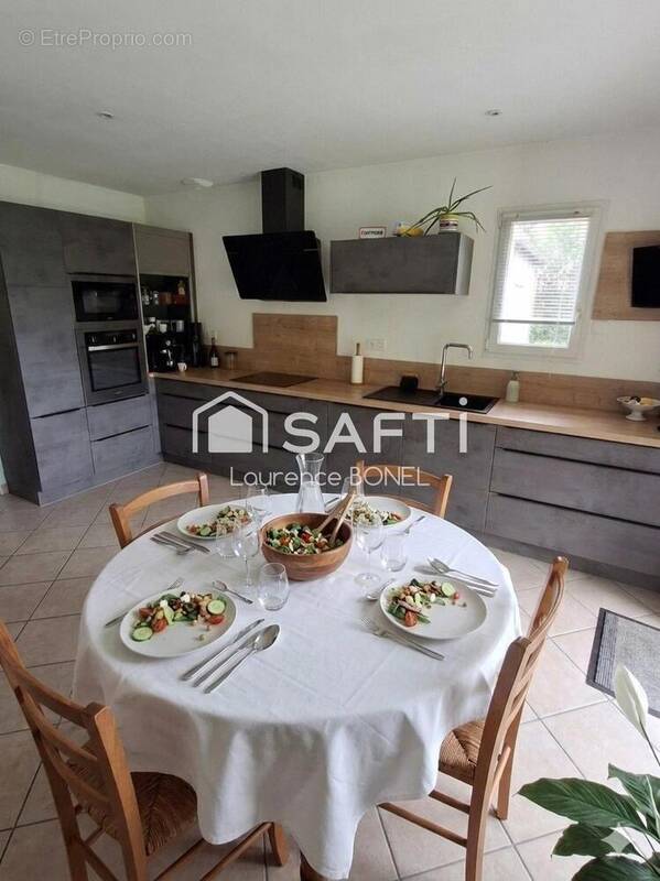 Photo 1 - Maison à BRESSUIRE