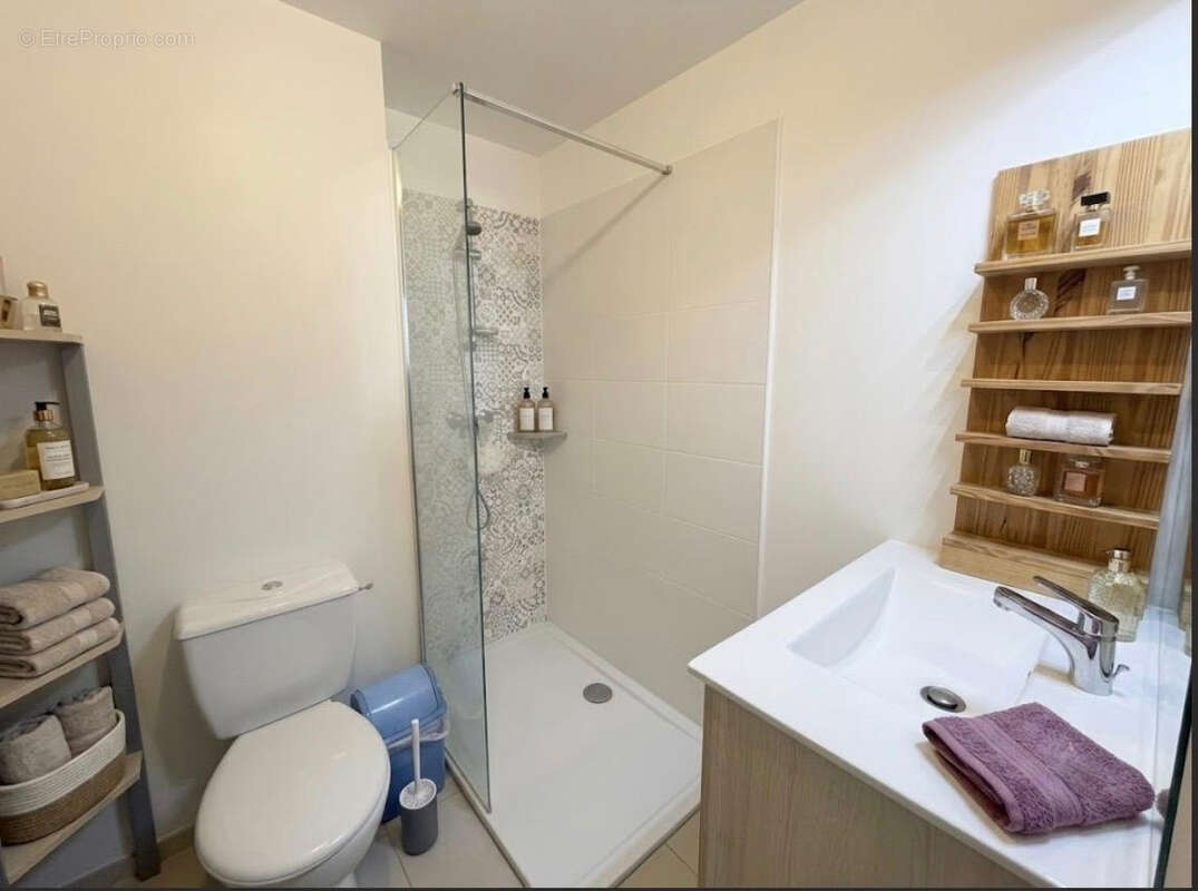 Appartement à L'ISLE-SUR-LA-SORGUE