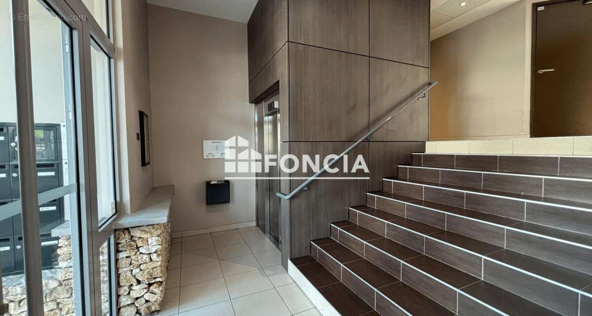 Appartement à NIMES