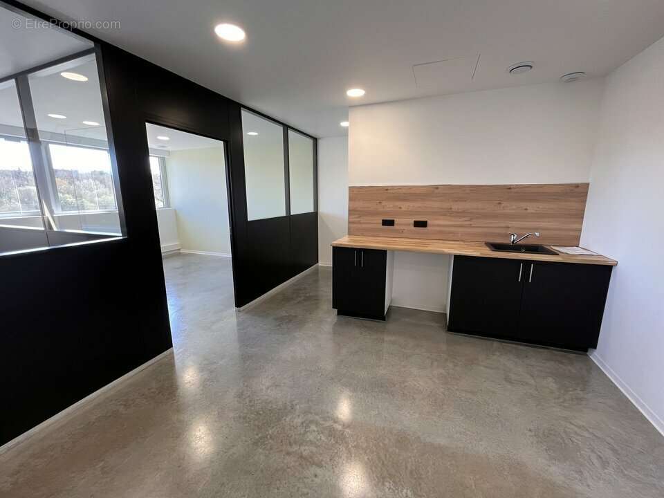 Commerce à CARBON-BLANC