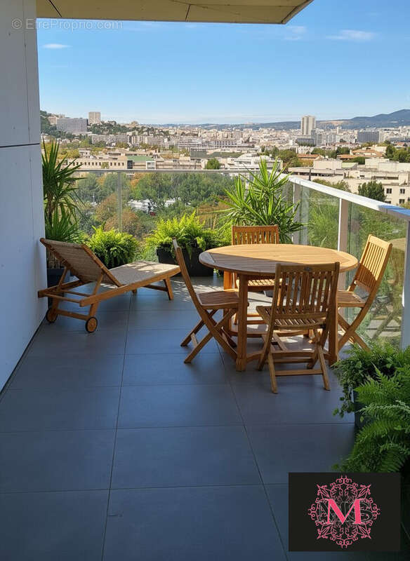 Appartement à MARSEILLE-8E