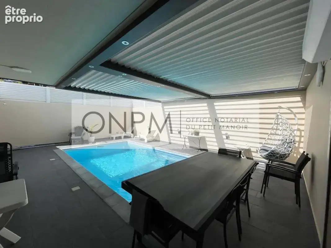 Maison 177 m² à Fort-De-France  - photo 4