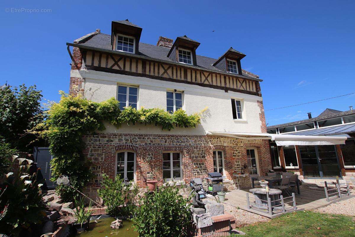 Maison à CANY-BARVILLE