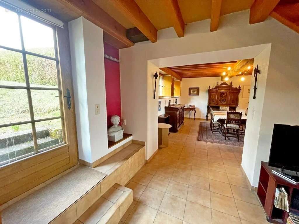Maison à GOULOUX