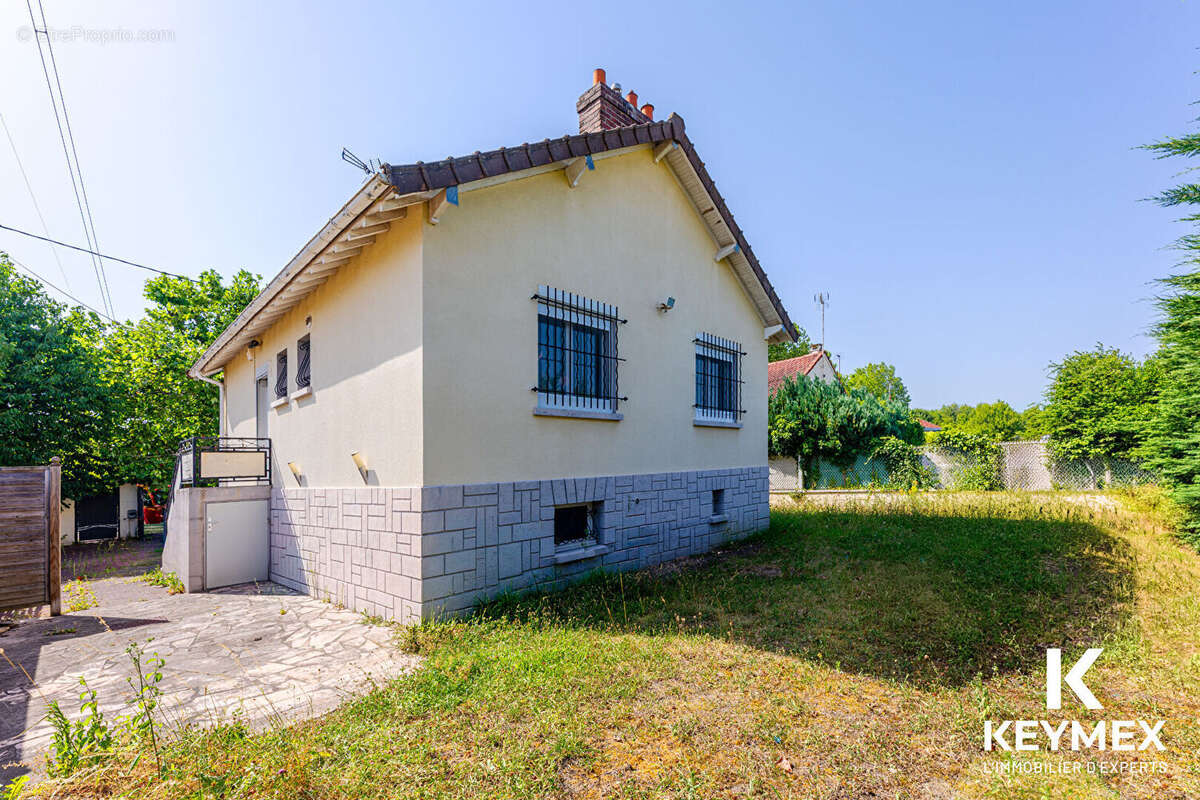 Maison à NOINTEL