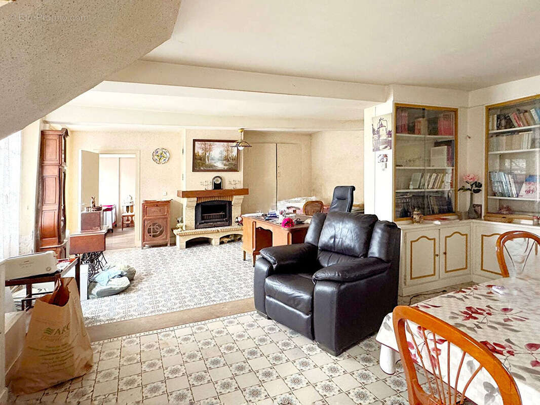 Maison à COMPIEGNE