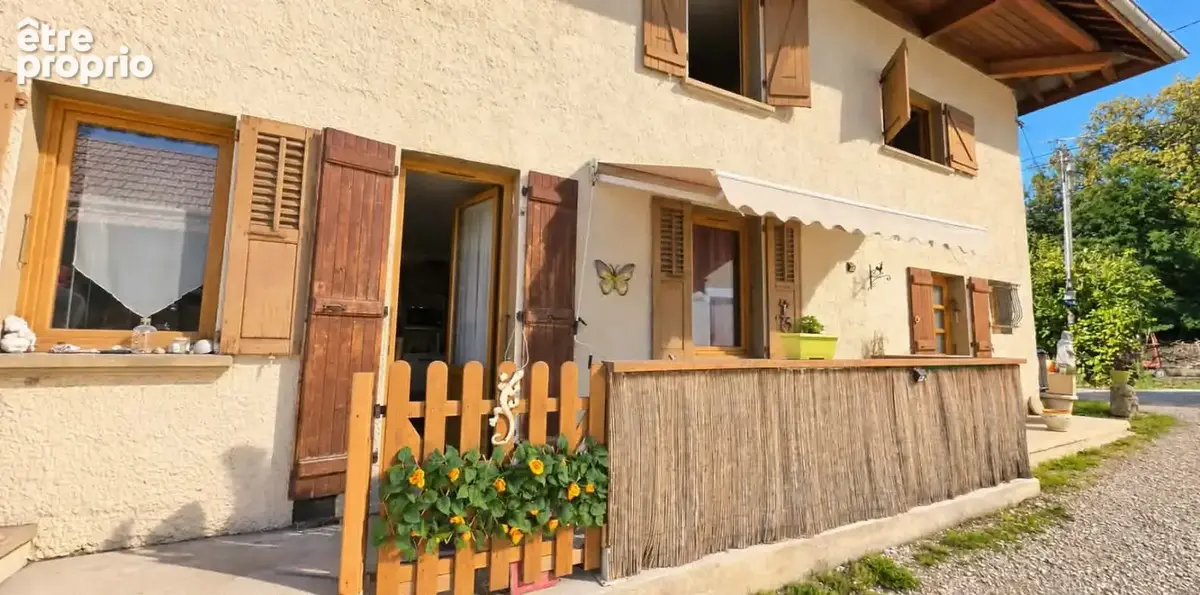 Maison à NOTRE-DAME-DES-MILLIERES