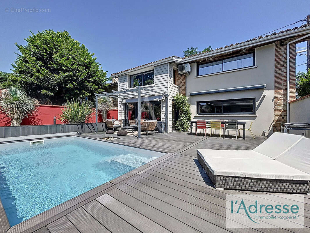 Maison à CASTELGINEST