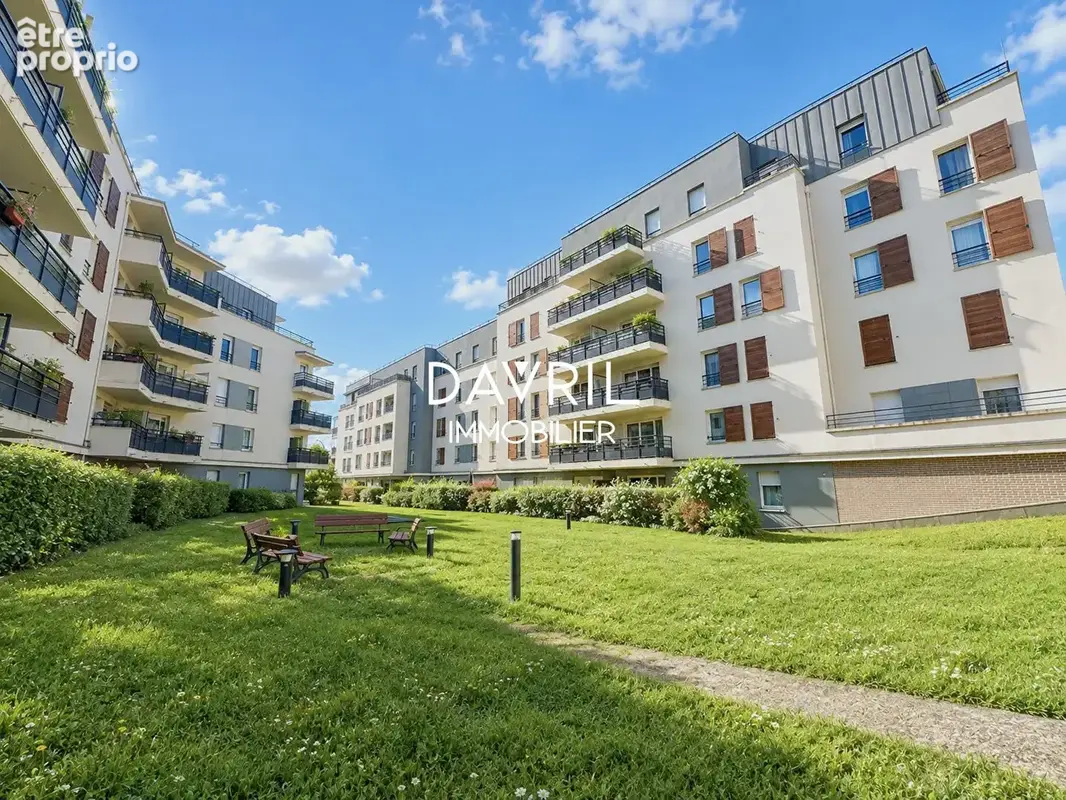 Appartement à ERAGNY