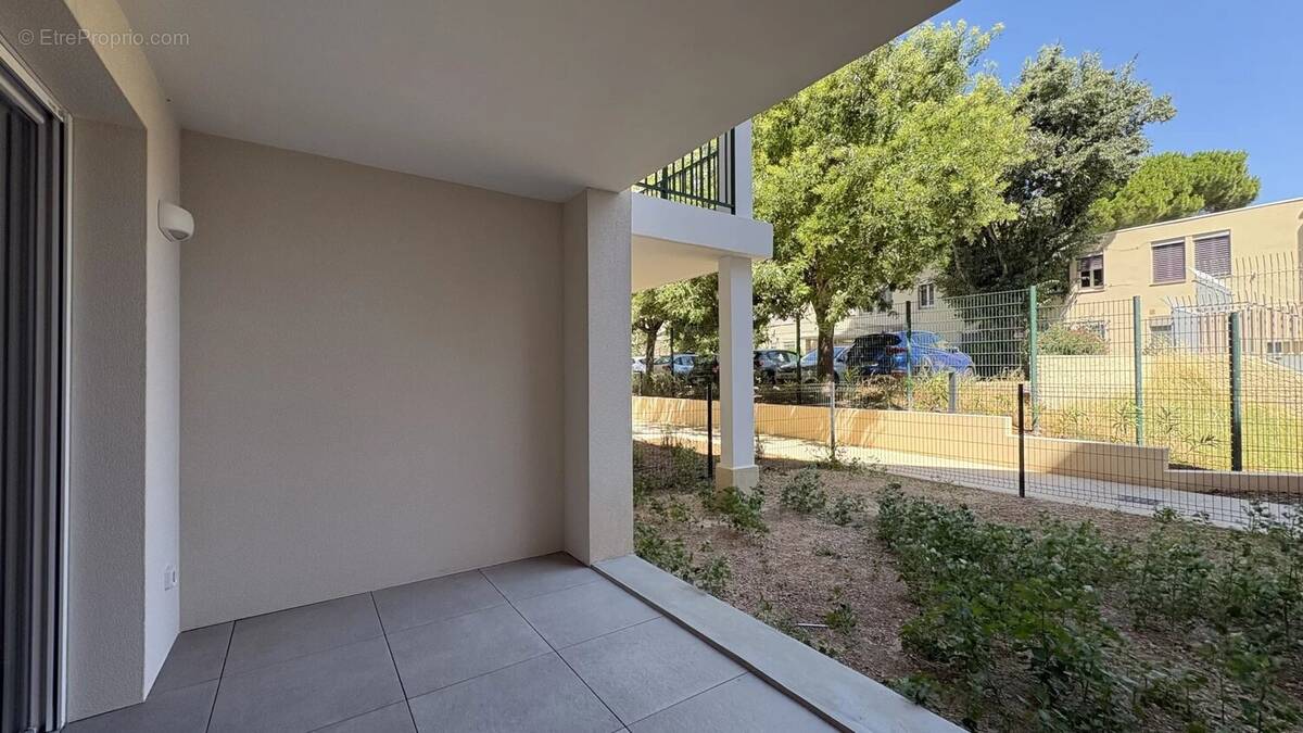 Appartement à PORT-DE-BOUC